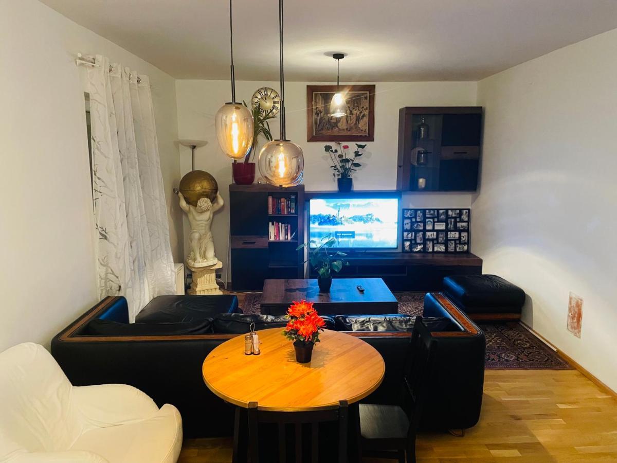 Room In City Center Near U6,U3 And Westbahnhof Відень Екстер'єр фото